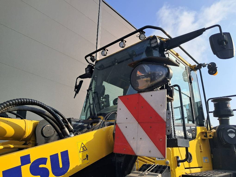 Wiellader Komatsu WA380-8E0