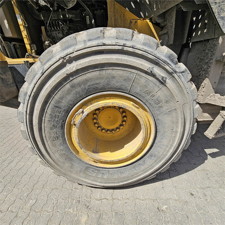 Wiellader Komatsu WA400 - 5H