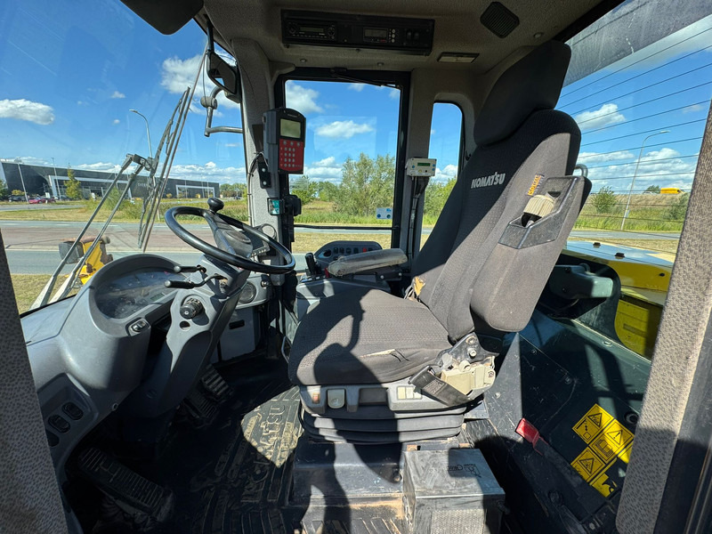 Wiellader Komatsu WA430-6