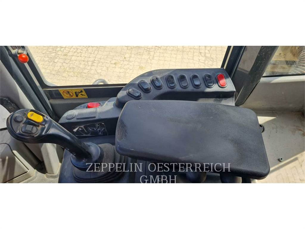 Wiellader Komatsu WA470-7