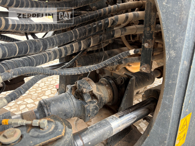 Wiellader Komatsu WA470-7