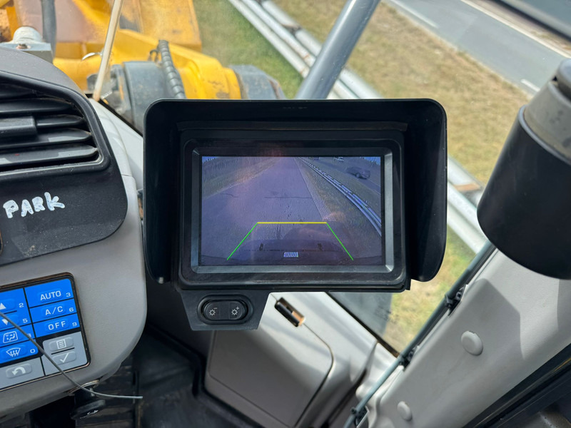 Wiellader Komatsu WA470-8