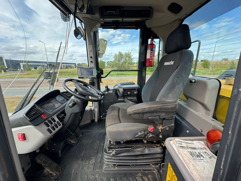 Wiellader Komatsu WA470-8