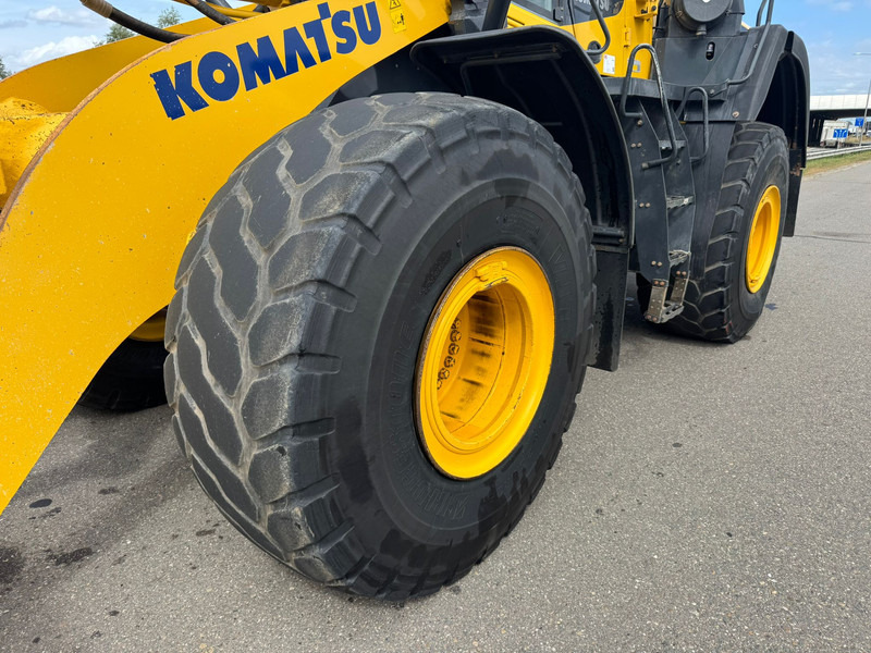 Wiellader Komatsu WA470-8