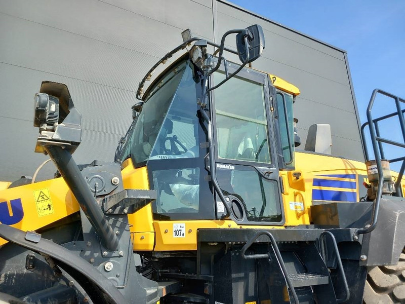 Wiellader Komatsu WA475-10