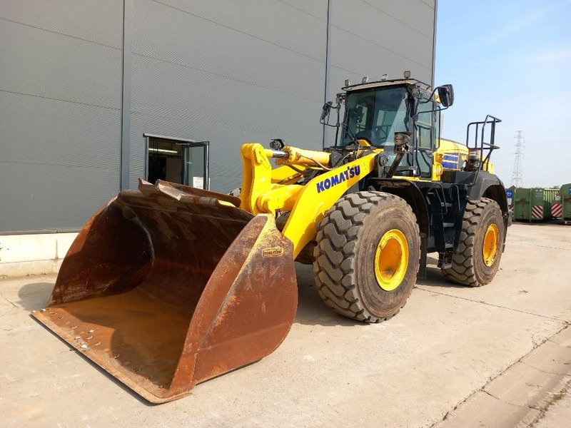 Wiellader Komatsu WA475-10