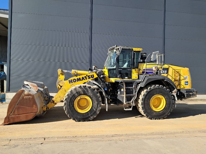 Wiellader Komatsu WA475-10E0