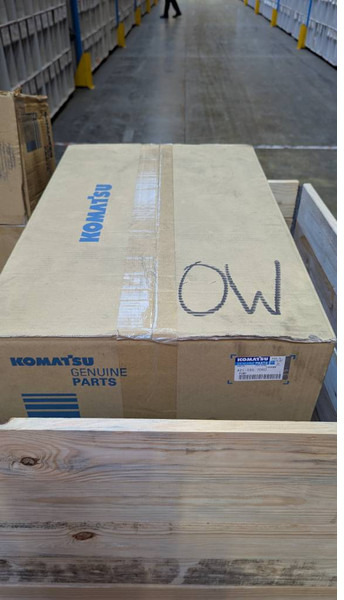 Wiellader Komatsu WA475-10 - HYDRAULIC PUMP 421-S95-7060