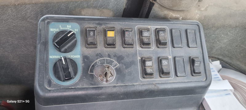 Wiellader Komatsu WA480-5