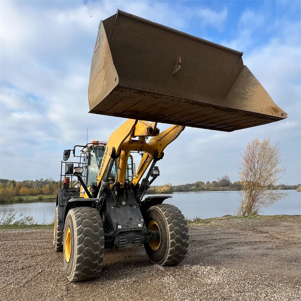 Wiellader Komatsu WA480-8