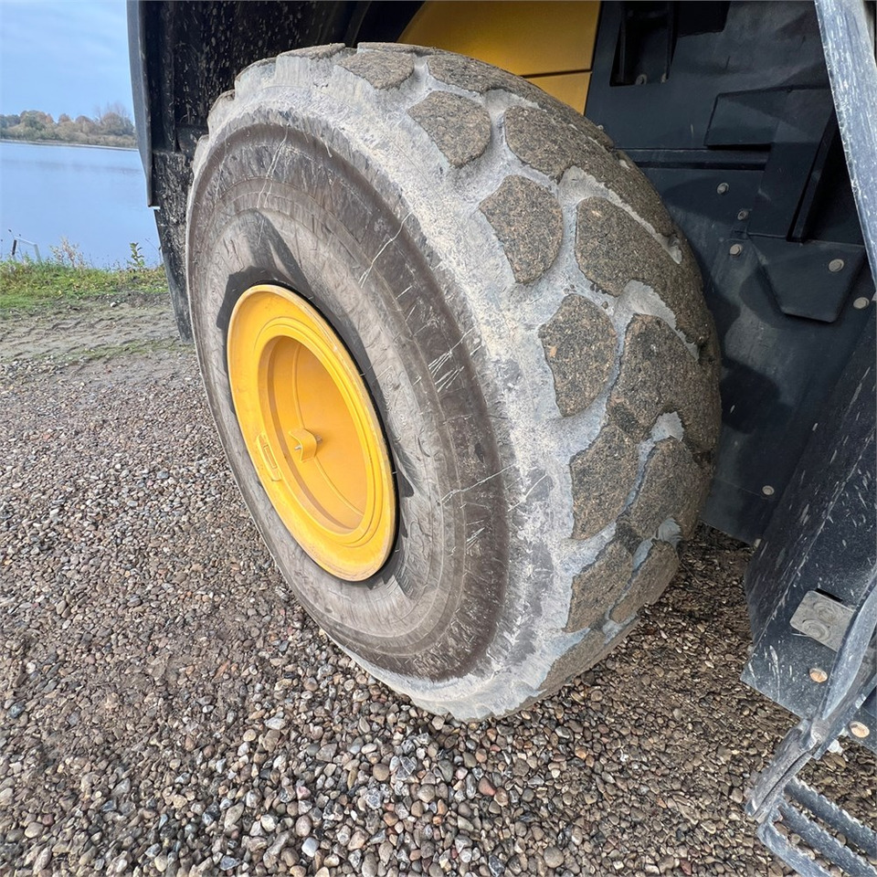 Wiellader Komatsu WA480-8