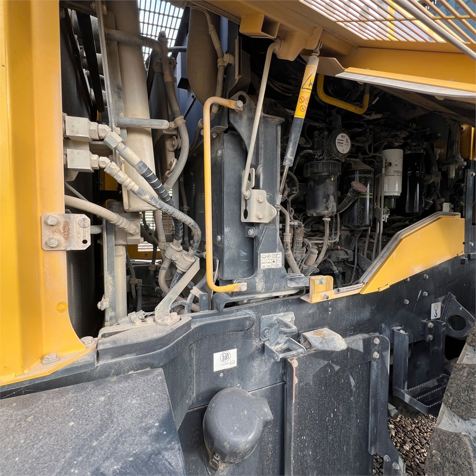 Wiellader Komatsu WA480-8