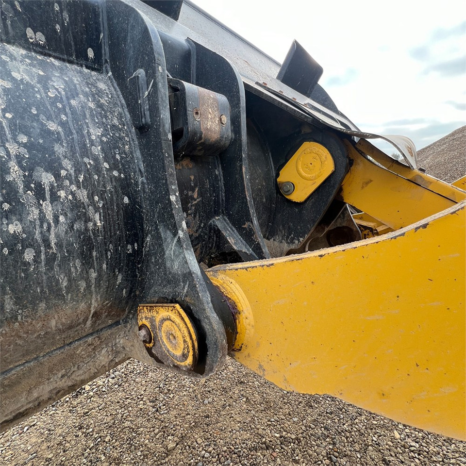 Wiellader Komatsu WA480-8