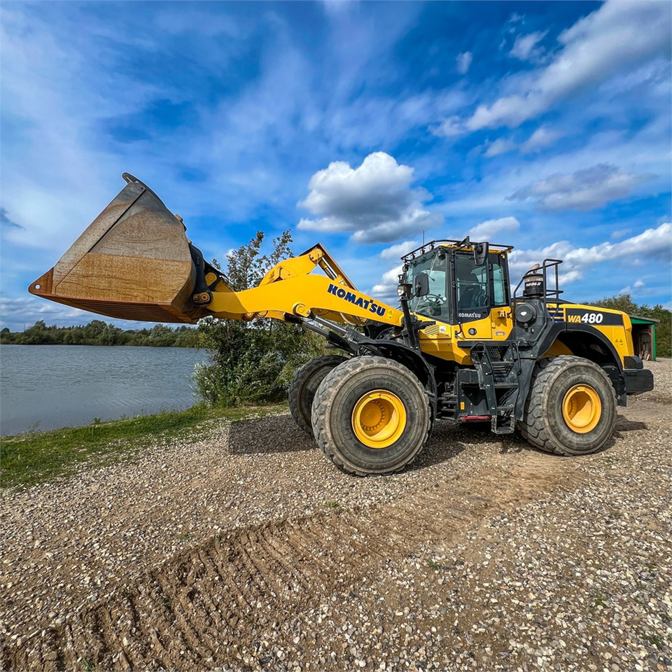 Wiellader Komatsu WA480-8