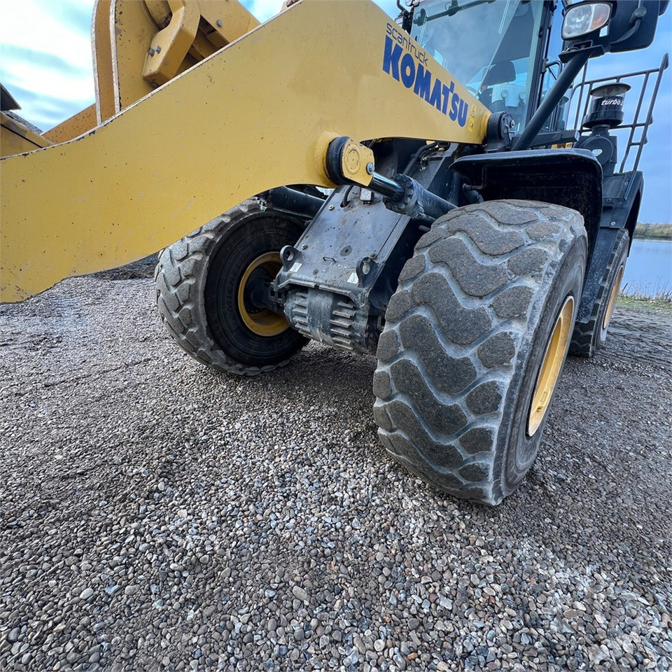 Wiellader Komatsu WA480-8