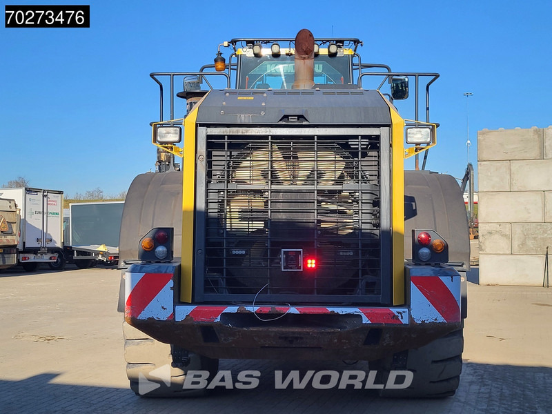 Wiellader Komatsu WA500-8
