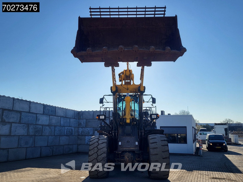 Wiellader Komatsu WA500-8