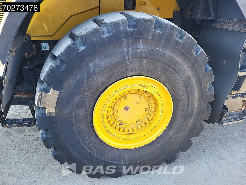 Wiellader Komatsu WA500-8