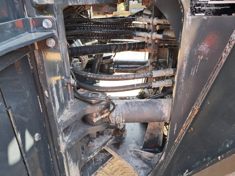 Wiellader Komatsu WA500-8E0