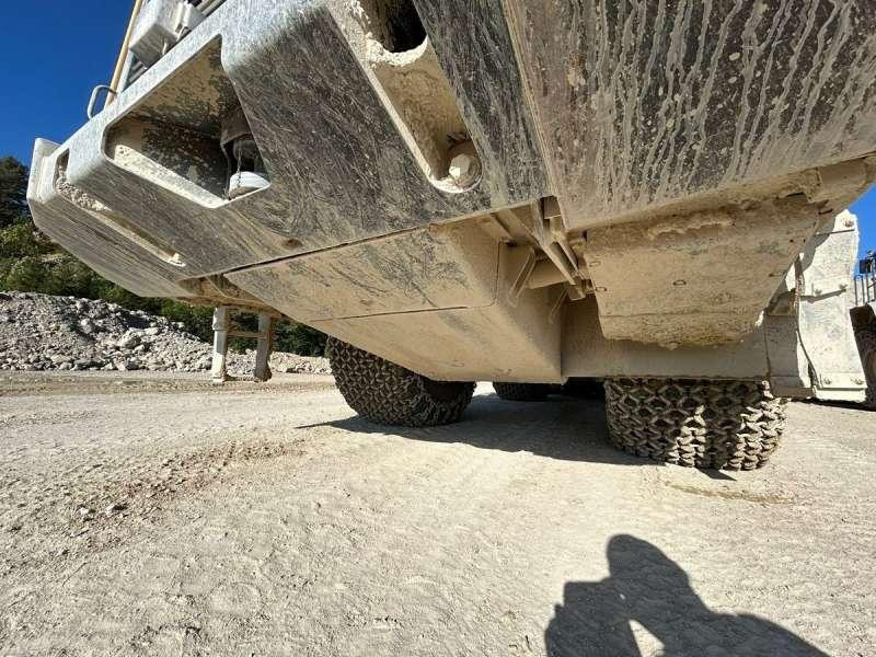 Wiellader Komatsu WA600-8E0