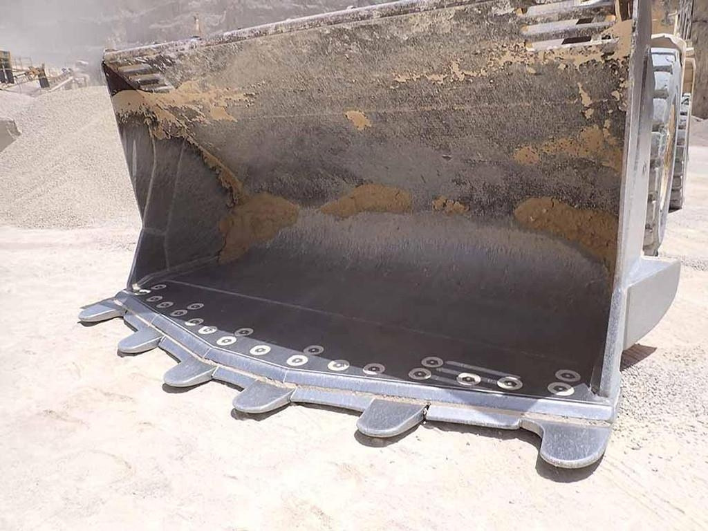 Wiellader Komatsu WA600-8EO