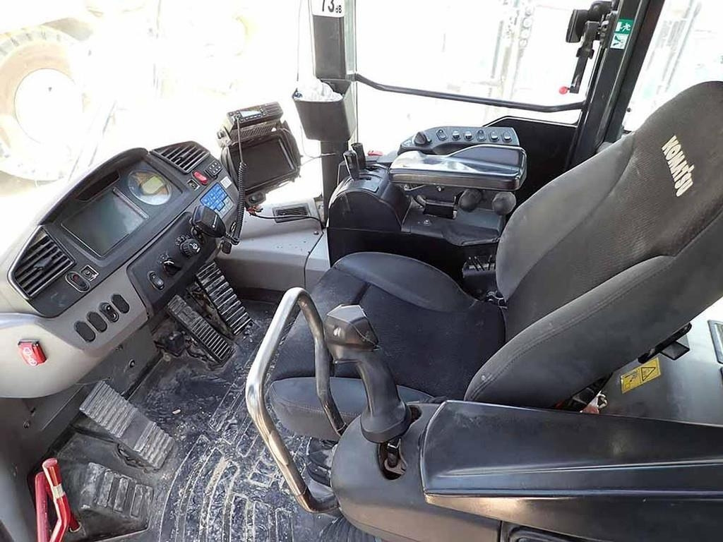 Wiellader Komatsu WA600-8EO