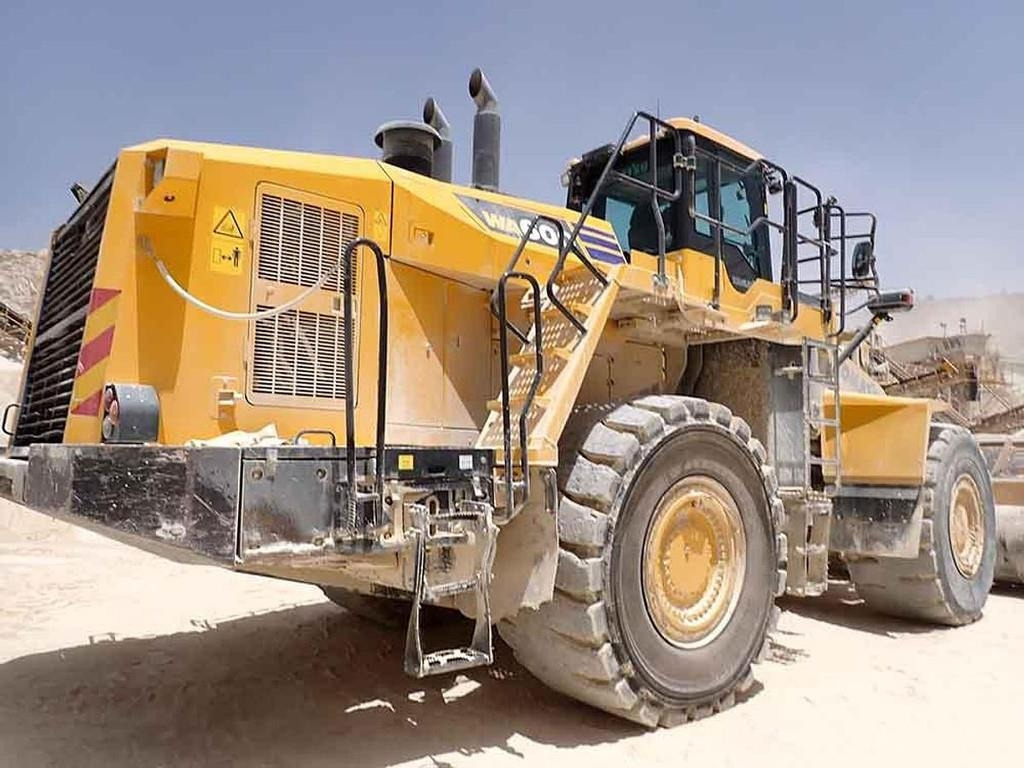 Wiellader Komatsu WA600-8EO