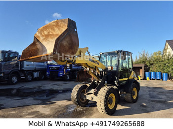 Wiellader Komatsu WA70-7 *Schaufel-1,5m³/Gabel/Schnellwechsler 