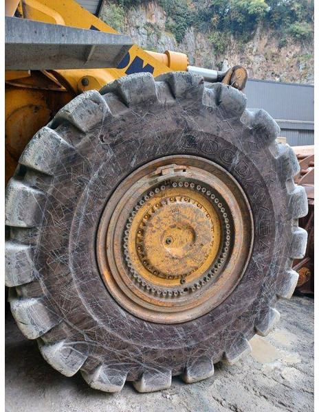 Wiellader Komatsu WA800-3