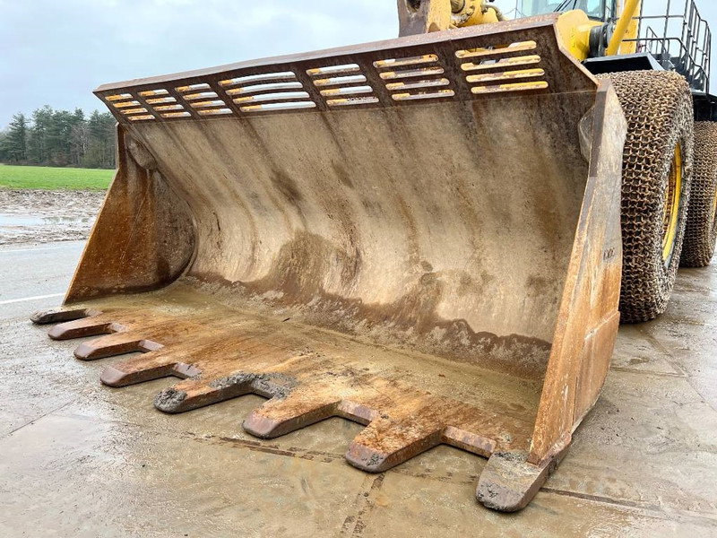 Wiellader Komatsu WA800-3E0 - Good Working Condition / CE Certified