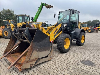 Wiellader Komatsu WA 100 M-8