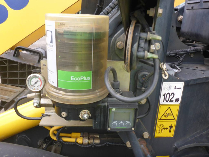 Wiellader Komatsu WA 100 M-8