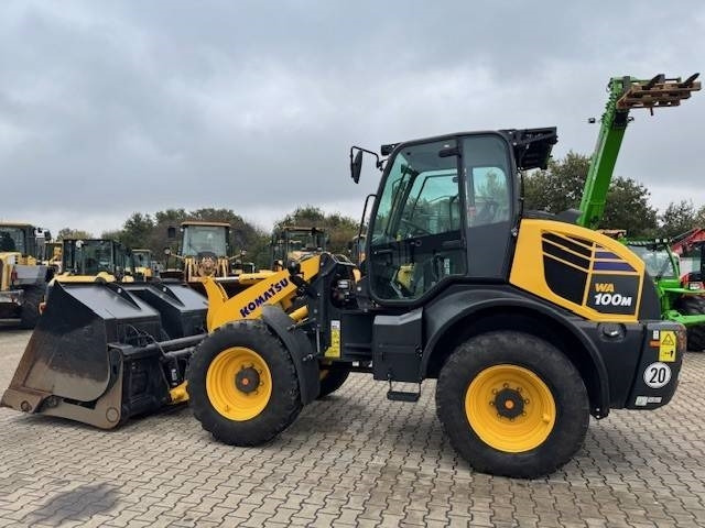 Wiellader Komatsu WA 100 M-8