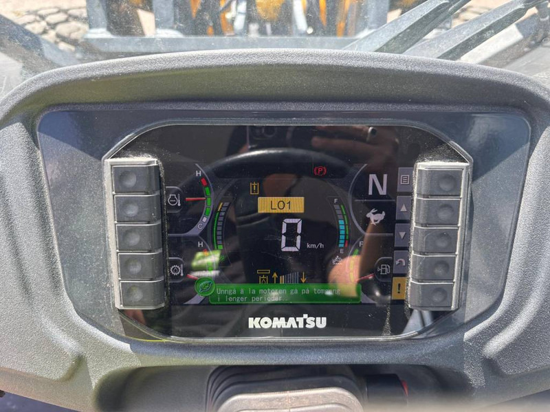 Wiellader Komatsu WA 100 M-8E0
