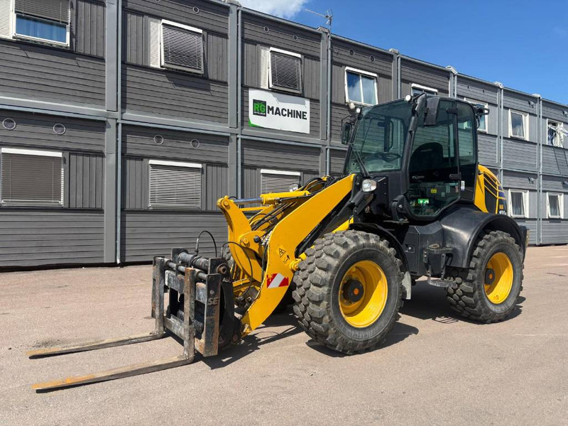 Wiellader Komatsu WA 100 M-8E0