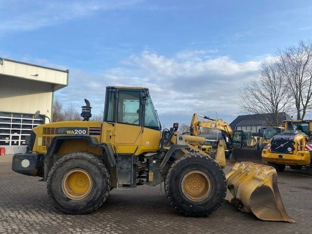Wiellader Komatsu WA 200-5 (12005680)