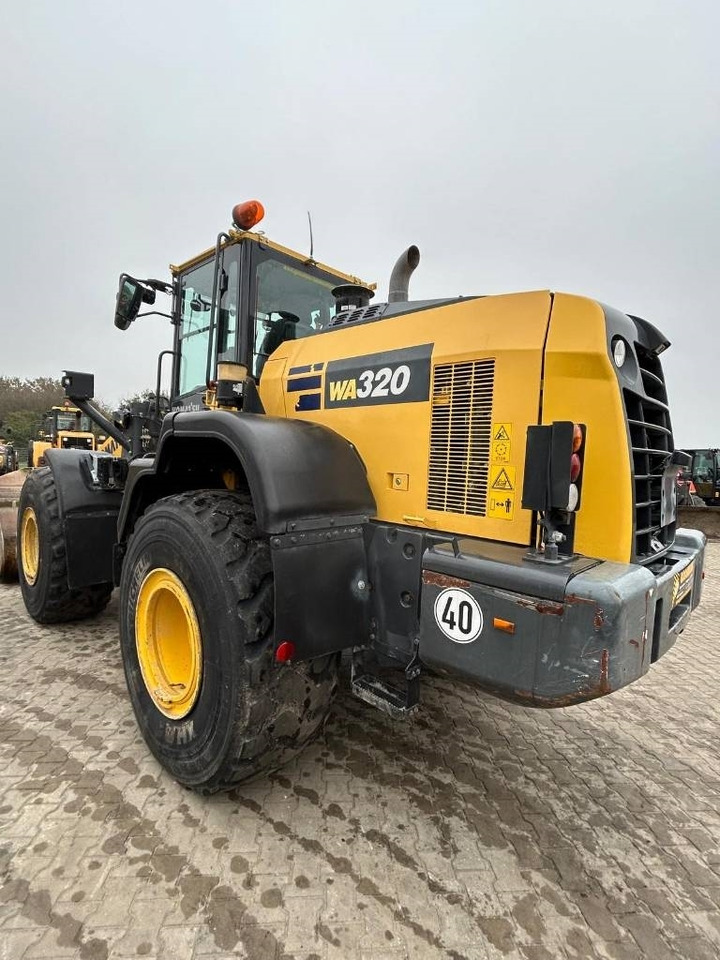 Wiellader Komatsu WA 320