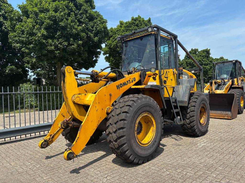 Wiellader Komatsu WA 320-5