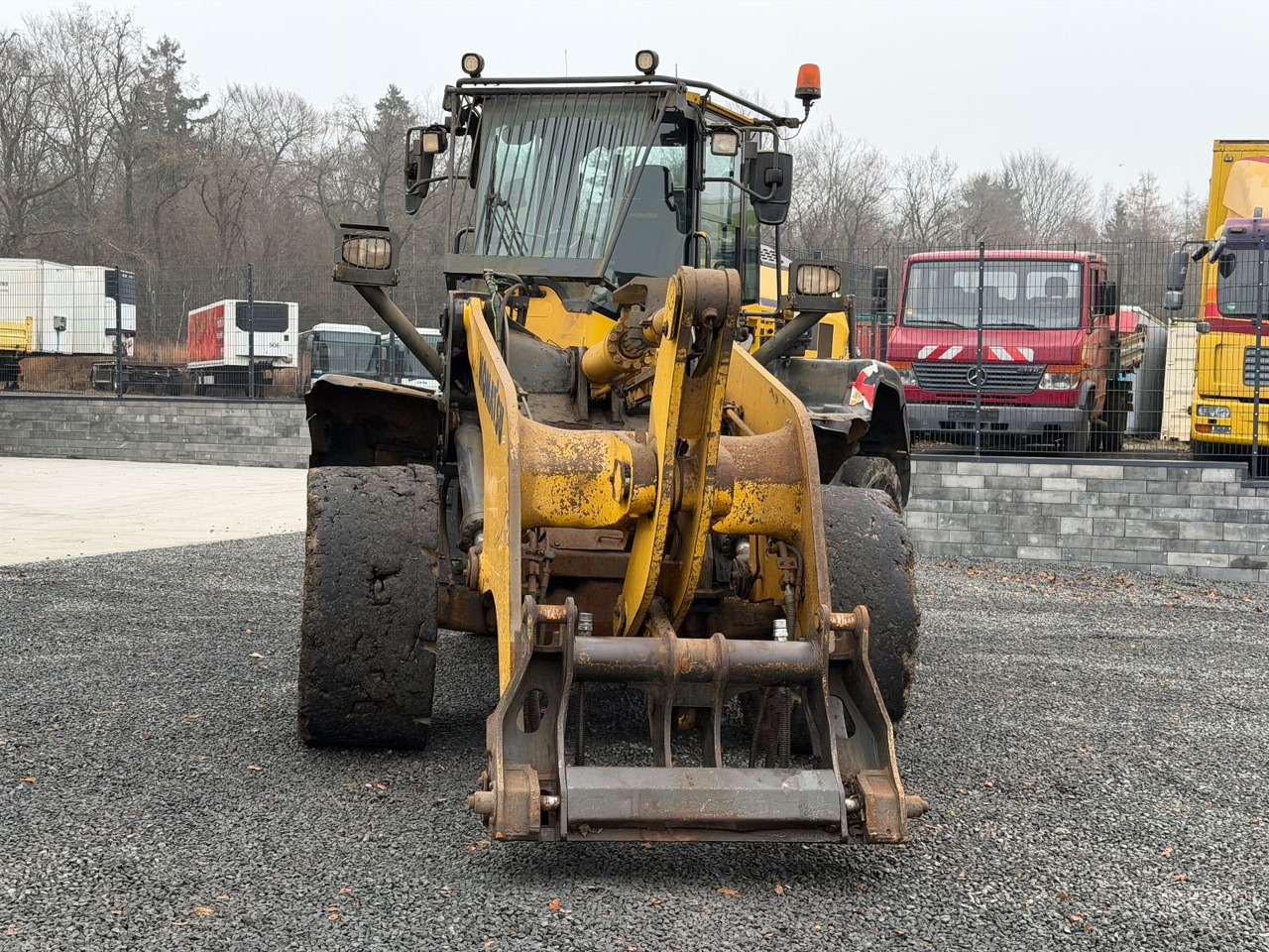 Wiellader Komatsu WA 320 -8 Radlader Highlift Vollgummi Wartung