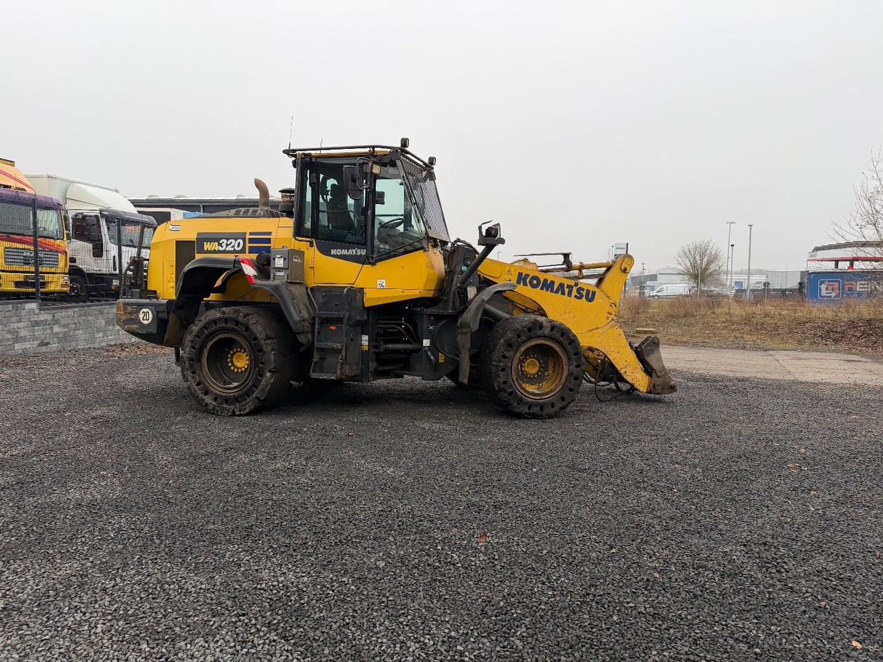 Wiellader Komatsu WA 320 -8 Radlader Highlift Vollgummi Wartung