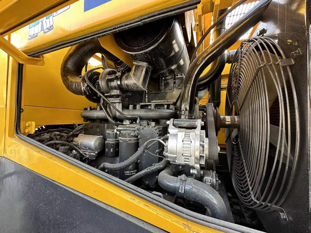 Wiellader Komatsu WA 380