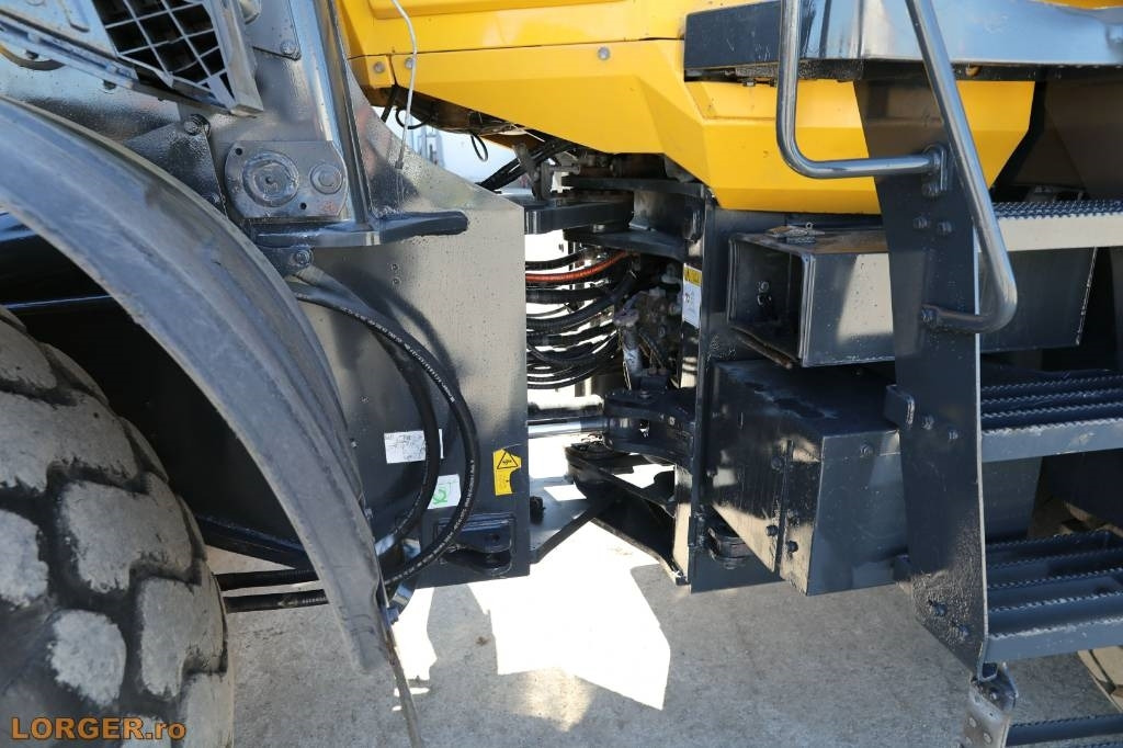 Wiellader Komatsu WA 380-8EO