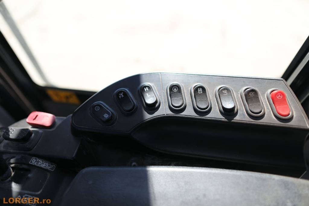 Wiellader Komatsu WA 380-8EO