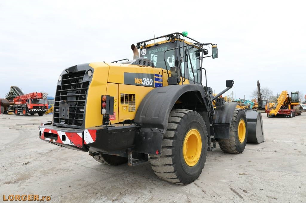 Wiellader Komatsu WA 380-8EO