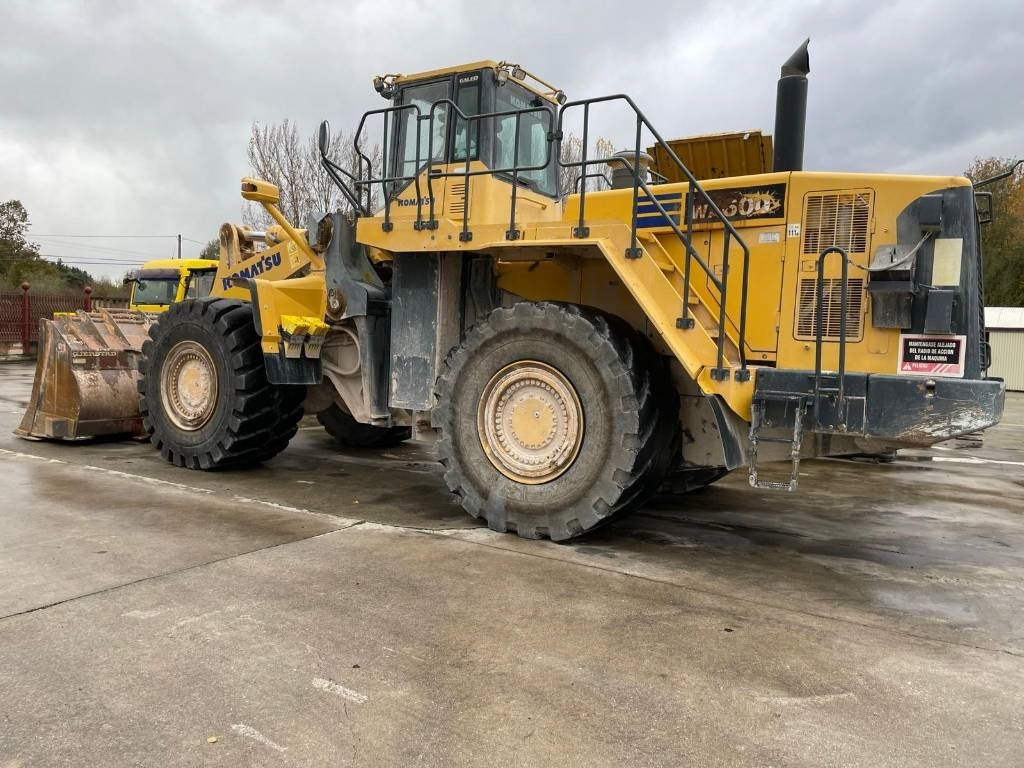 Wiellader Komatsu WA 600-6