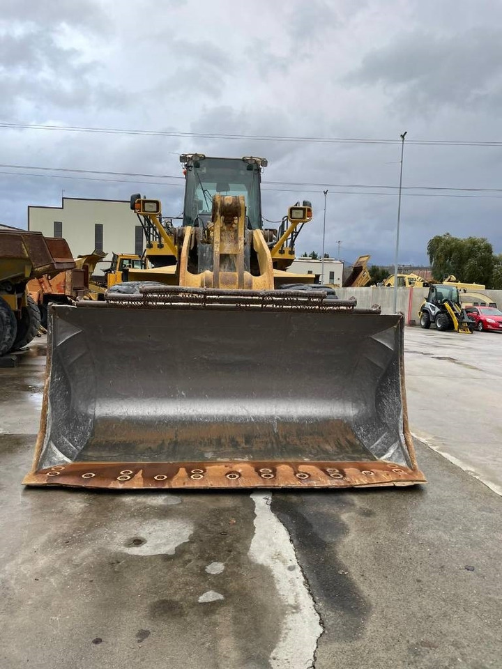 Wiellader Komatsu WA 600-6