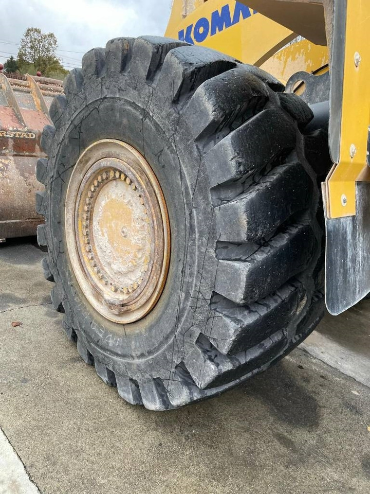 Wiellader Komatsu WA 600-6