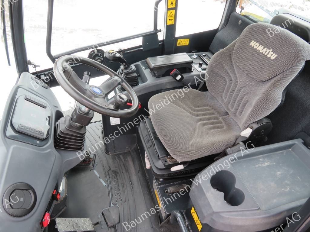 Wiellader Komatsu WA 70 M-8