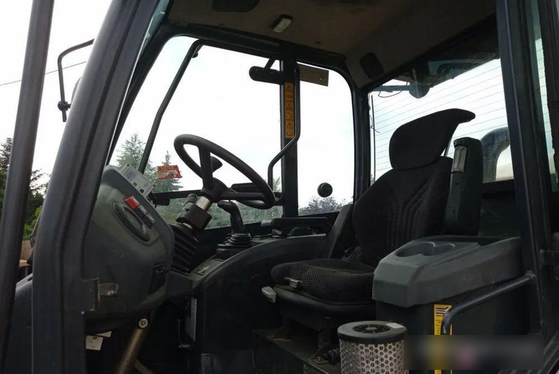 Wiellader Komatsu WA 90-6 wheel loader