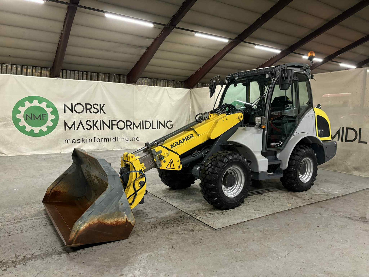 Wiellader KramerAllrad 8085T #Traktor, Mannskapskurv og Skuffe
